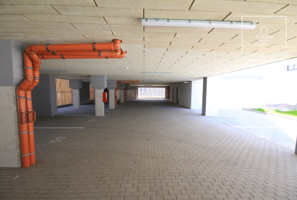 Nice, spacious studio apartment with balcony, new building, Pilsen
