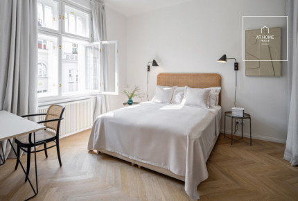 One bedroom apartment, Mařákova, Dejvice