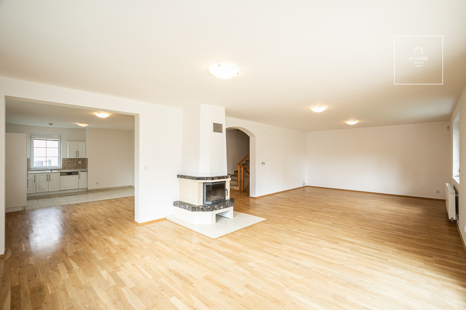 Spacious 5-bedroom family house, Pod Valem II., Průhonice