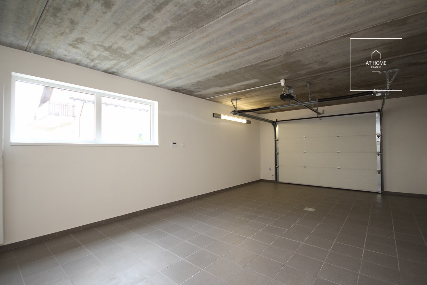 Newly built luxury house, Horoměřice