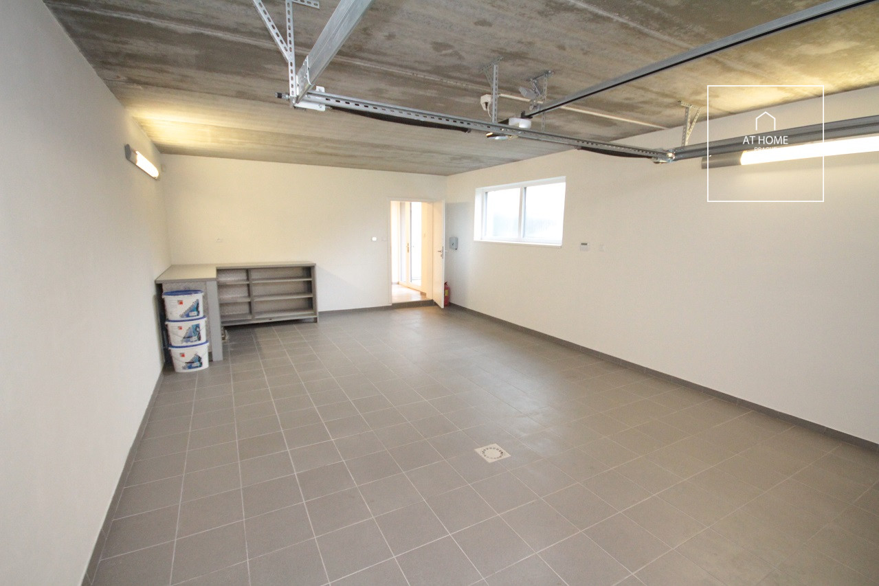 Newly built luxury house, Horoměřice