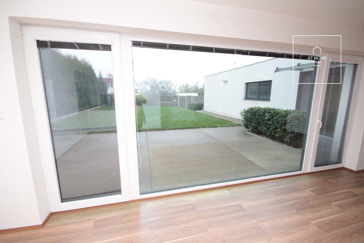 Newly built luxury house, Horoměřice