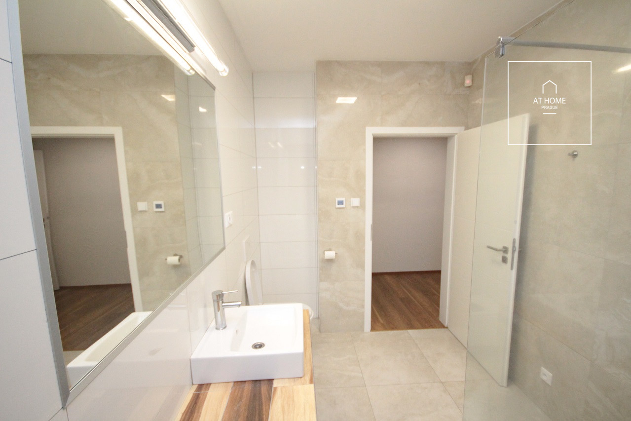 Newly built luxury house, Horoměřice