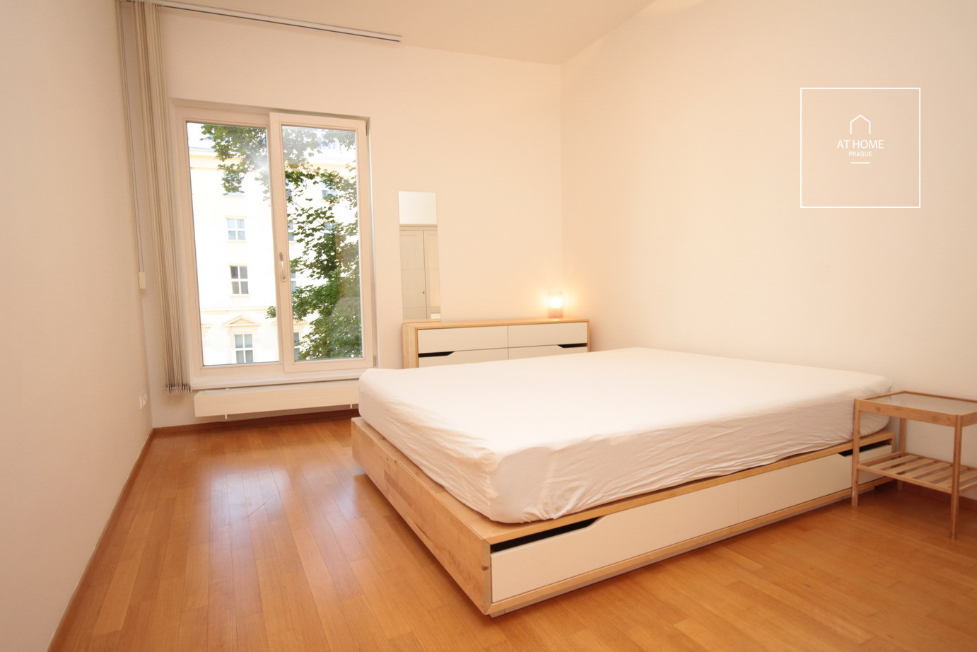 Senovážné náměstí, Nové Město