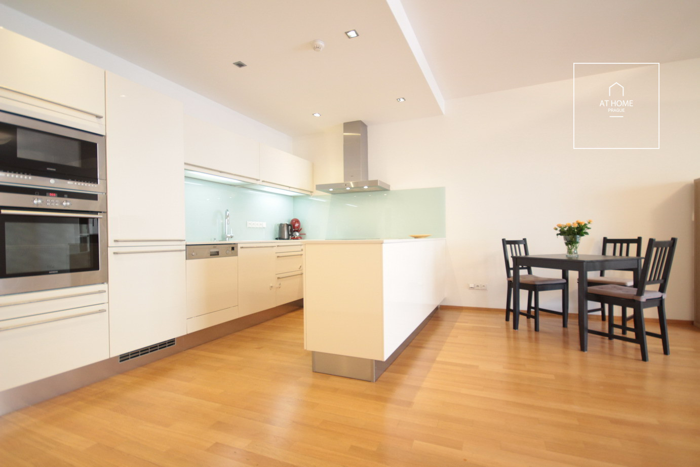 Senovážné náměstí, Nové Město