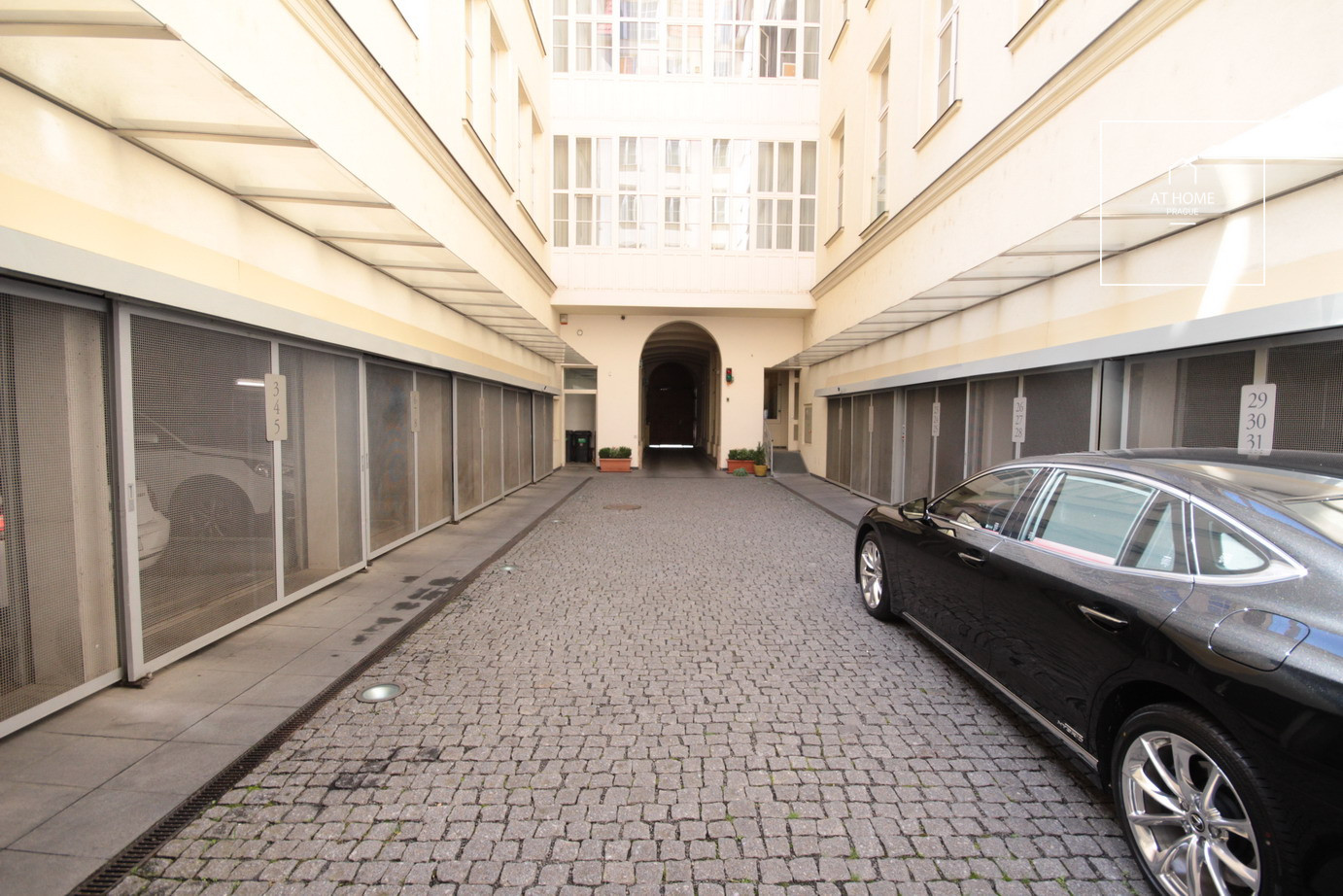 Senovážné náměstí, Nové Město