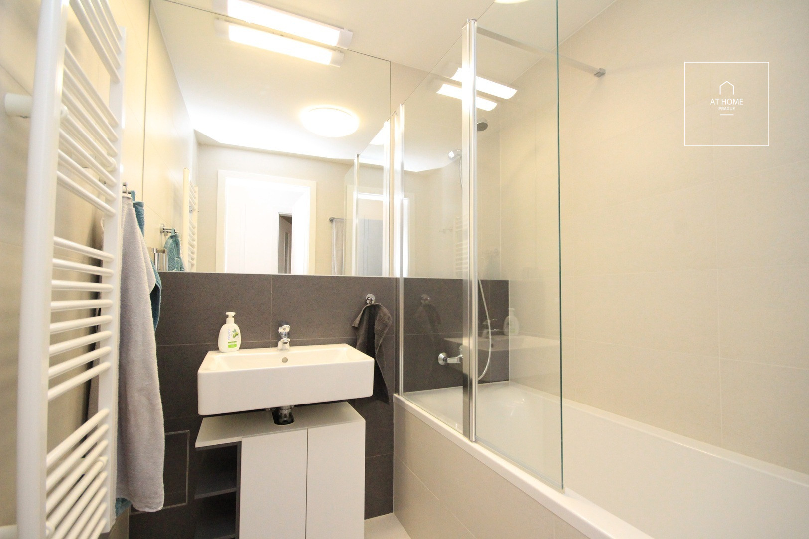 2-bedroom apartment with terrace, Green Motol