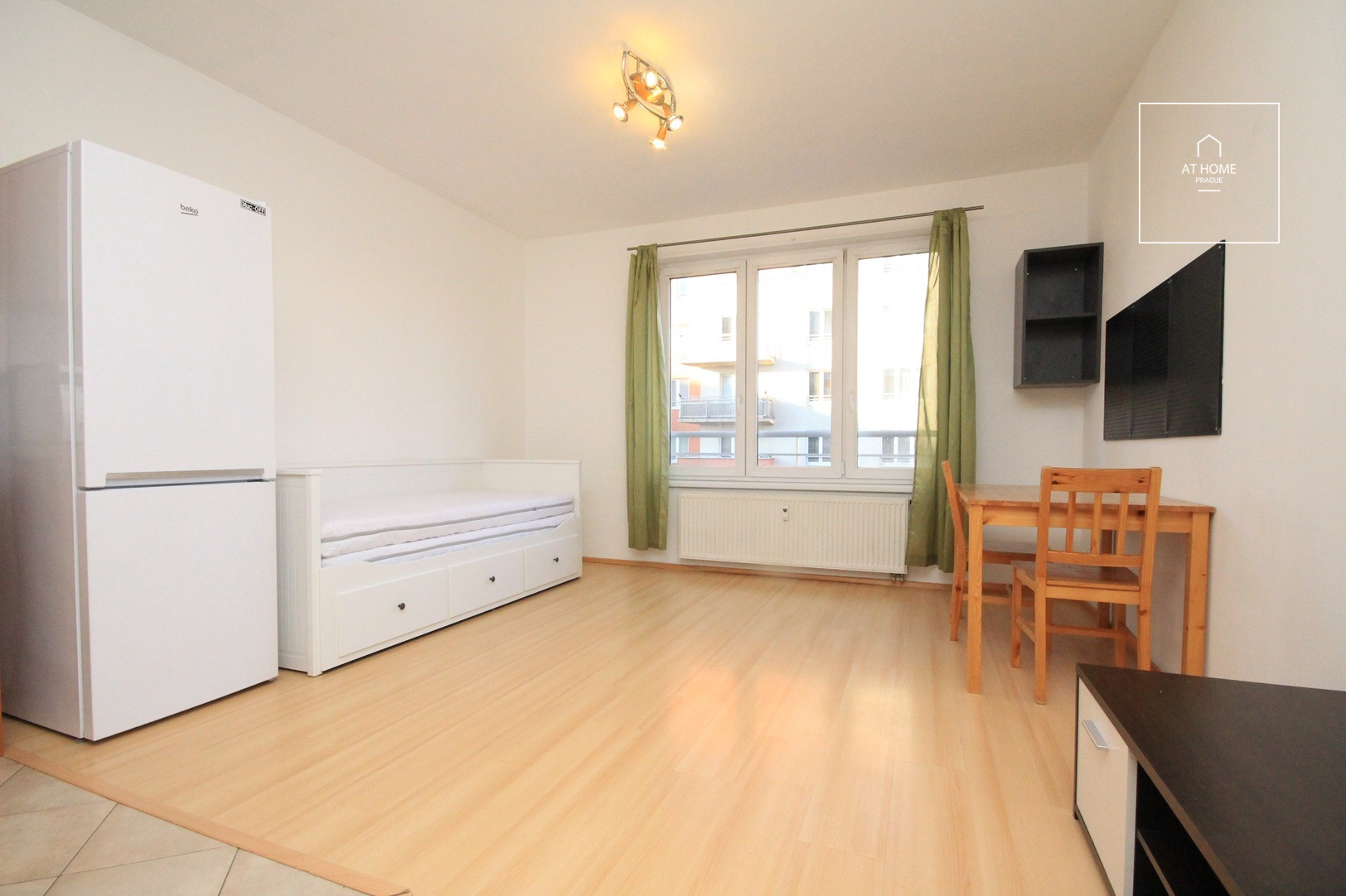 Fully furnished studio, Praha 10 - Záběhlice