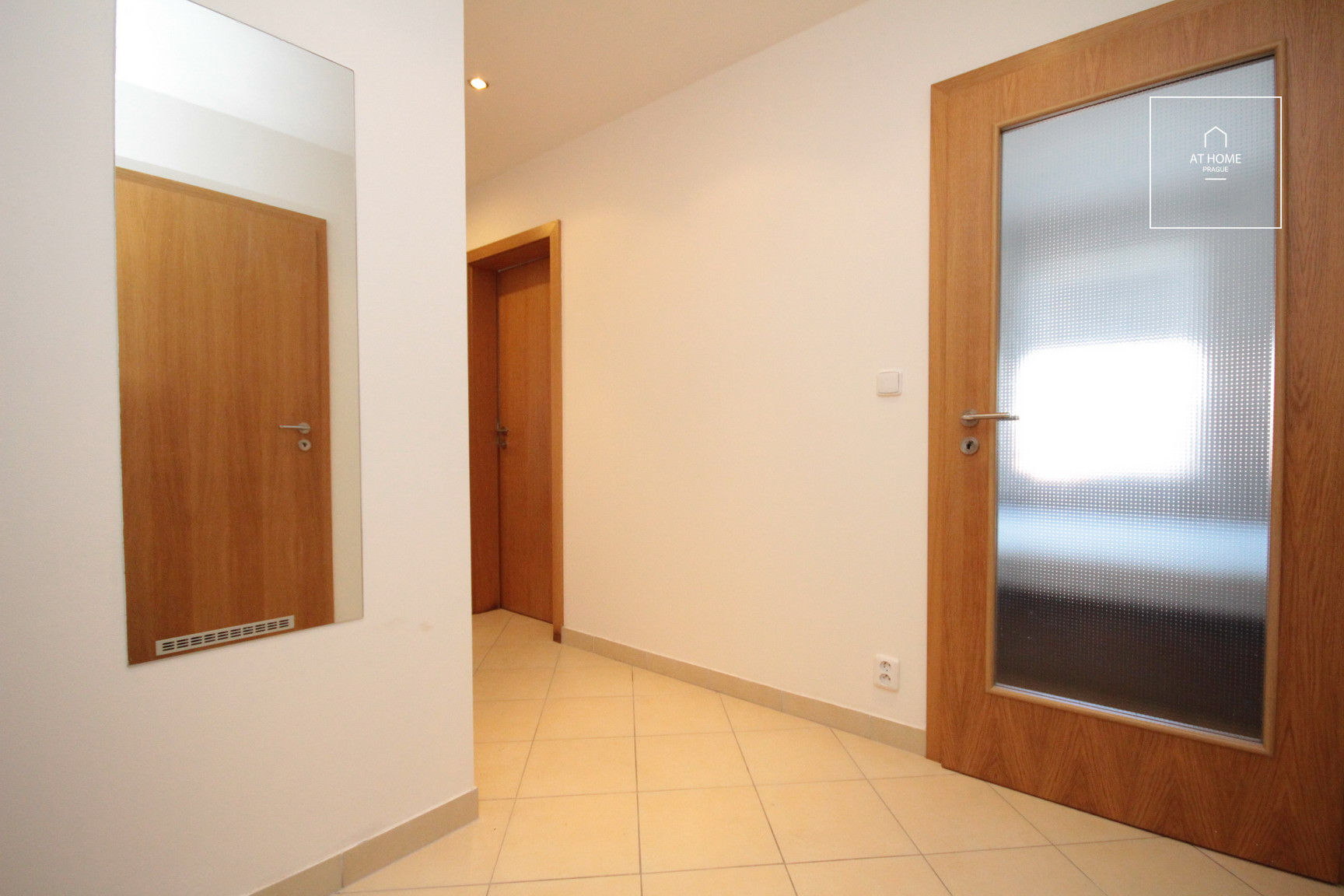 Fully furnished 1bedroom apartment, project Metropole Zličín, Praha 5