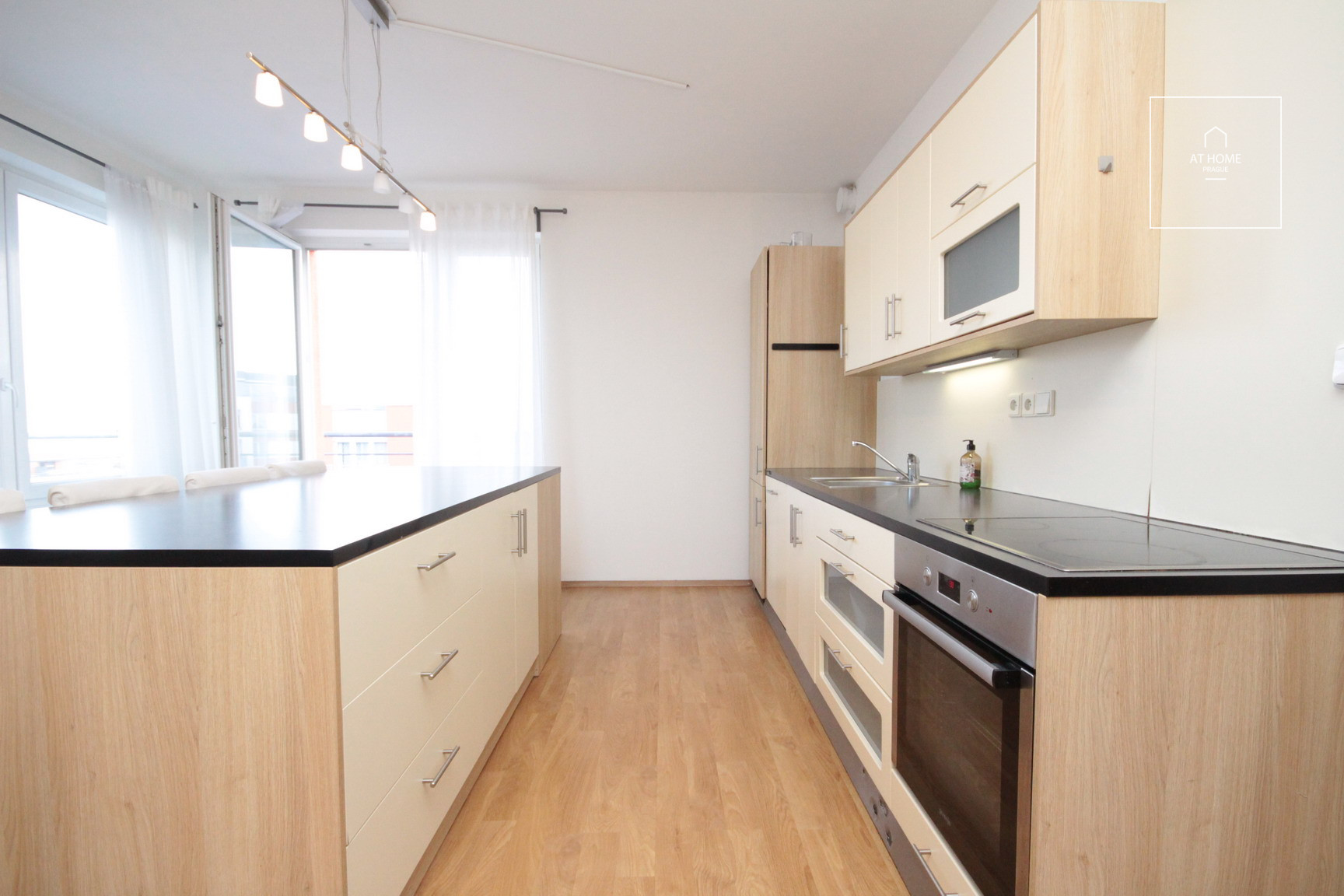 Fully furnished 1bedroom apartment, project Metropole Zličín, Praha 5