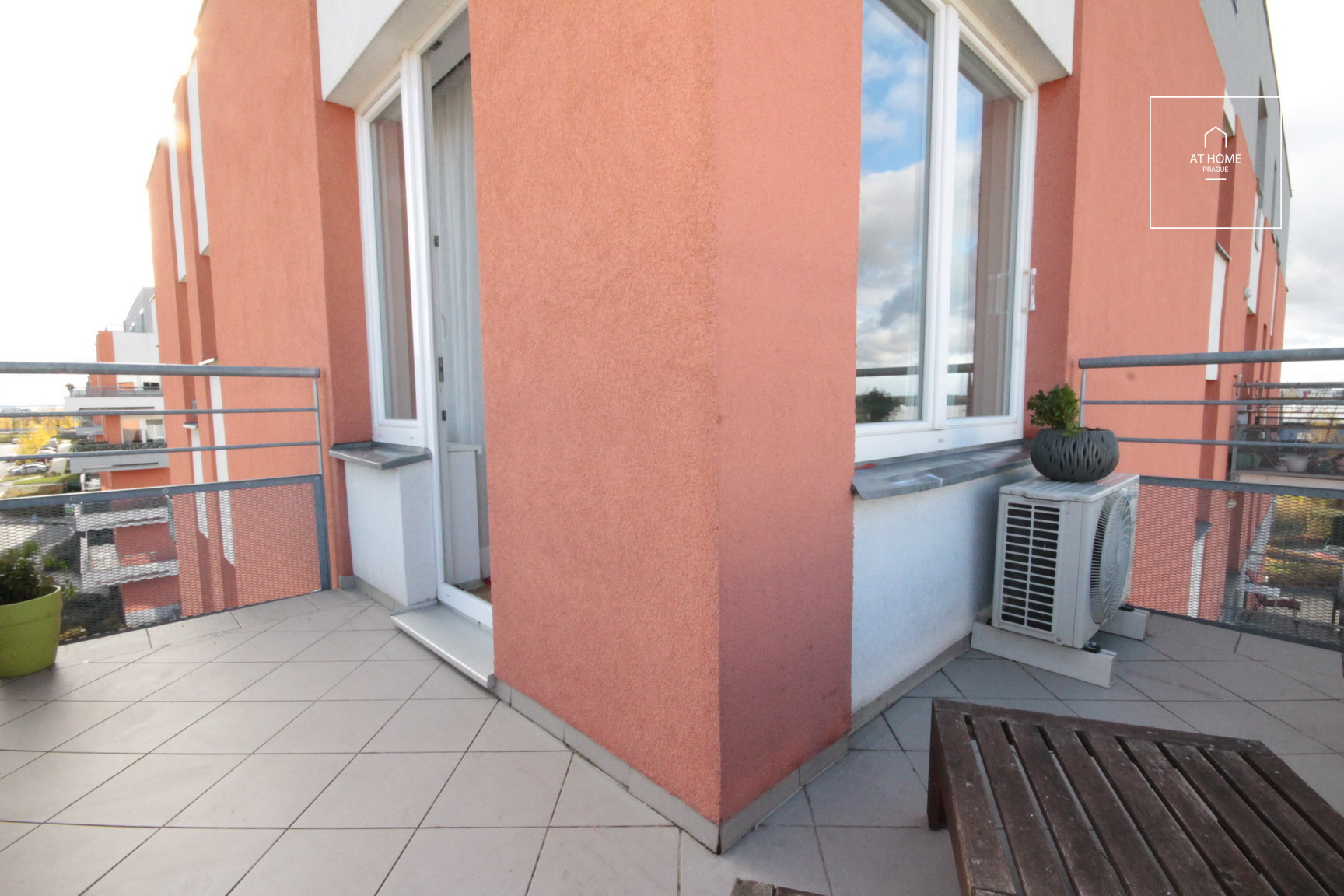 Fully furnished 1bedroom apartment, project Metropole Zličín, Praha 5