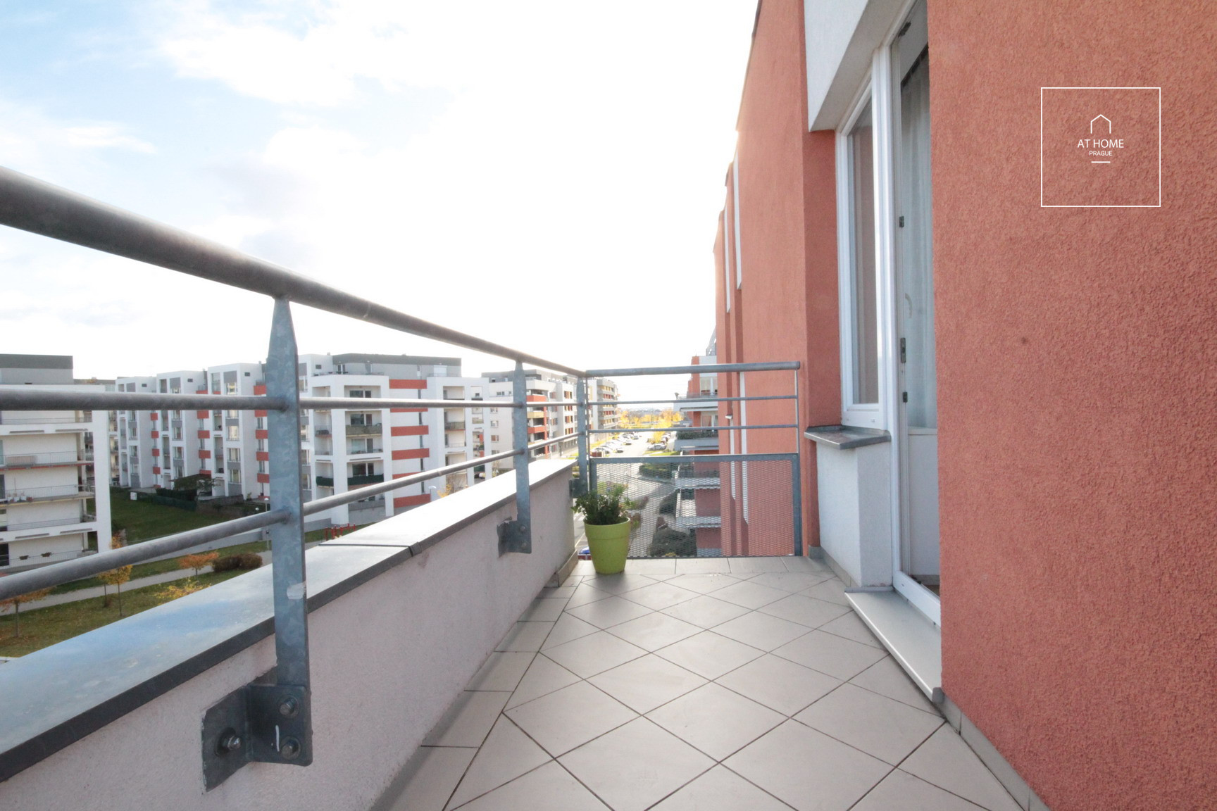 Fully furnished 1bedroom apartment, project Metropole Zličín, Praha 5