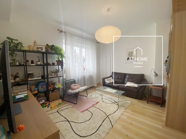 Nice one bedroom apartment in family house, Pancířova, Modřany