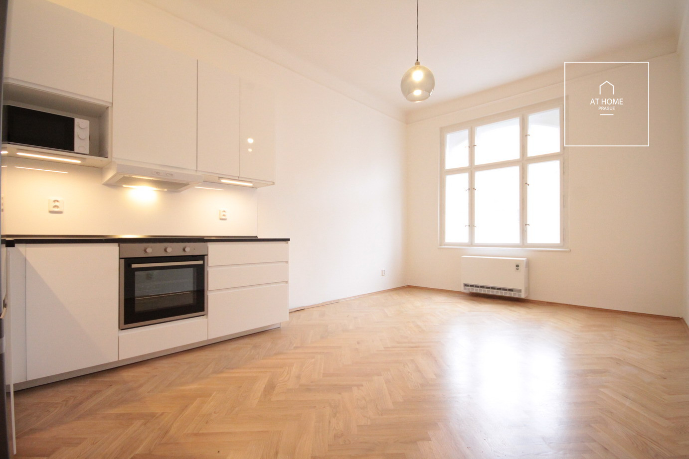 Nice one bedroom apartment, Kubelíkova, Žižkov