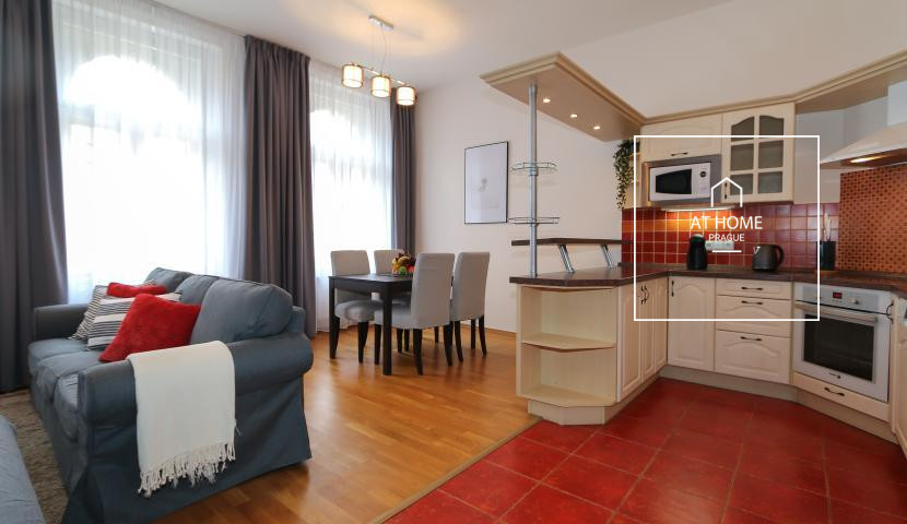 Fully furnished 2 bedroom apartment in Vinohrady