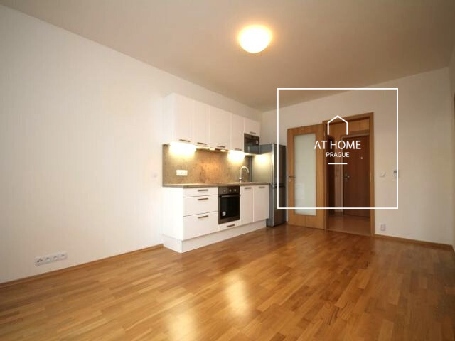 Nice one bedroom apartment with terrace, Kakosova, Řeporyje