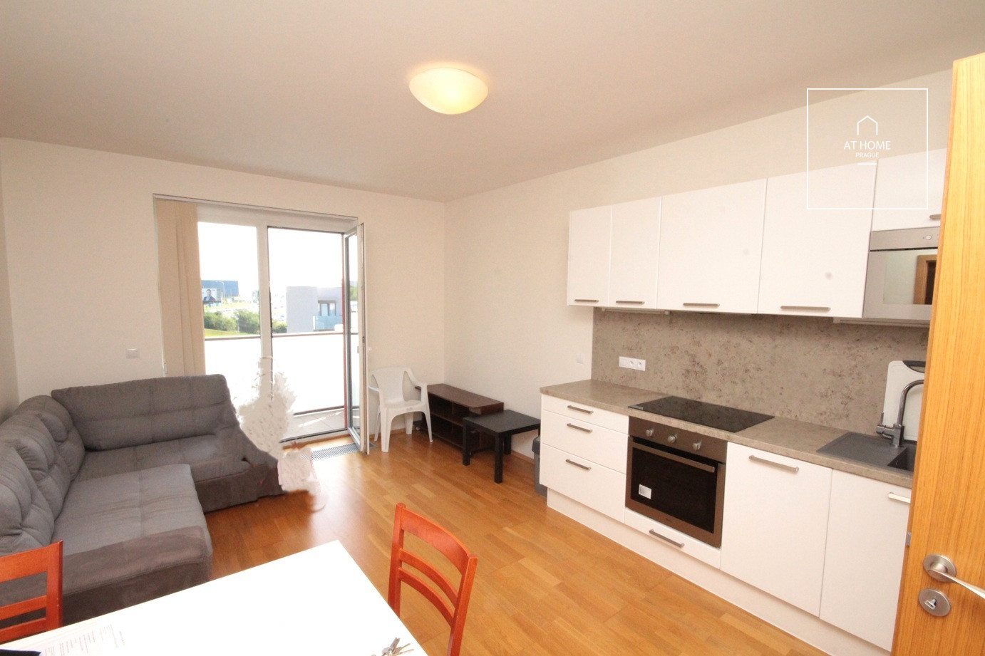 Nice one bedroom apartment with terrace, Kakosova, Řeporyje