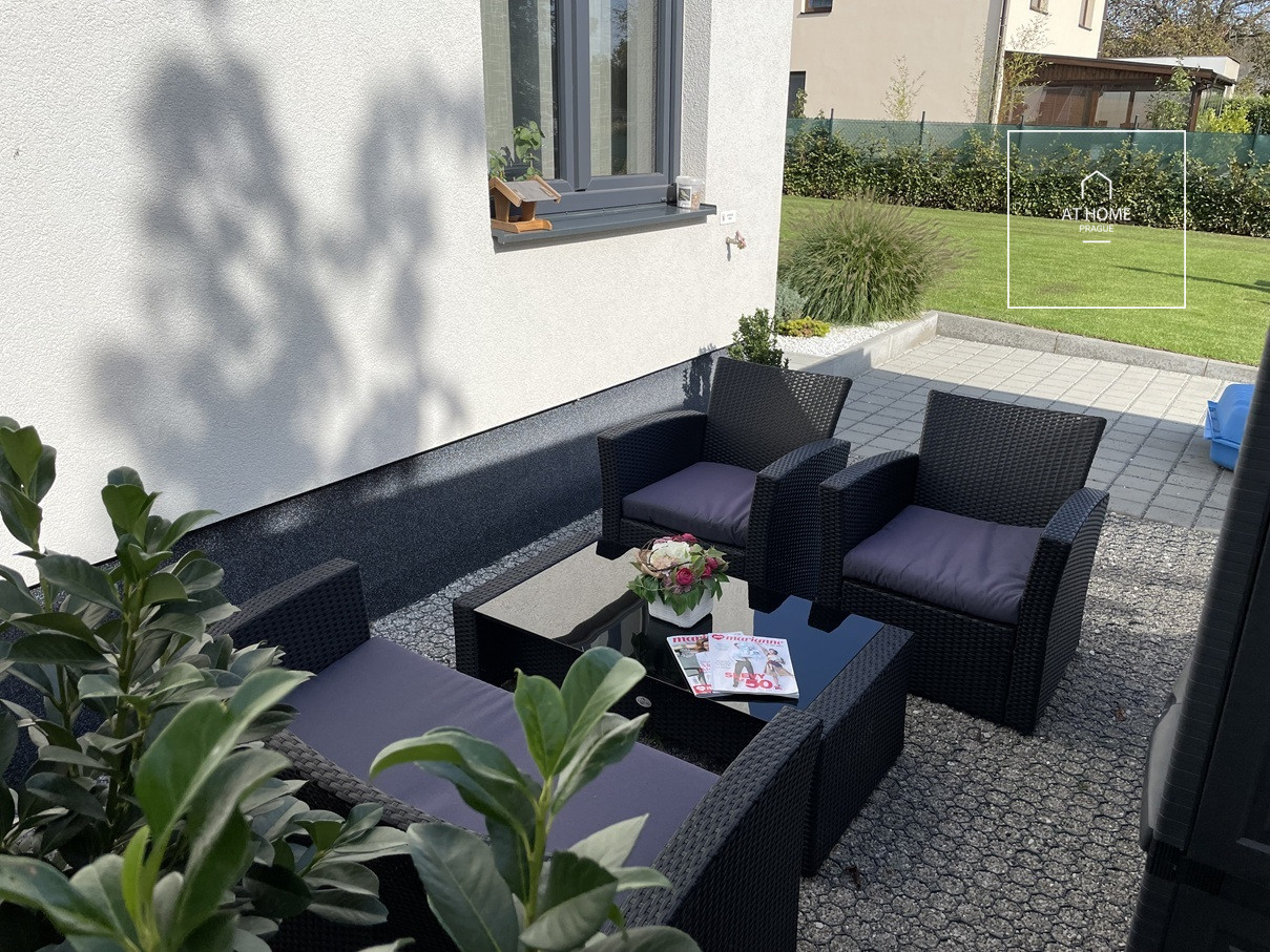 Nice one bedroom new apartment with parking, Zličín - Chrášťany