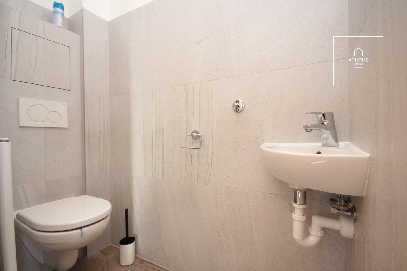 Nice one bedroom new apartment with parking, Zličín - Chrášťany