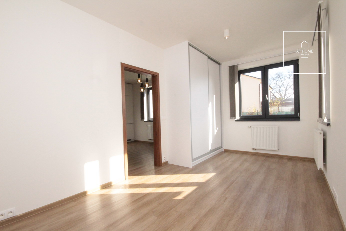 Nice one bedroom new apartment with parking, Zličín - Chrášťany