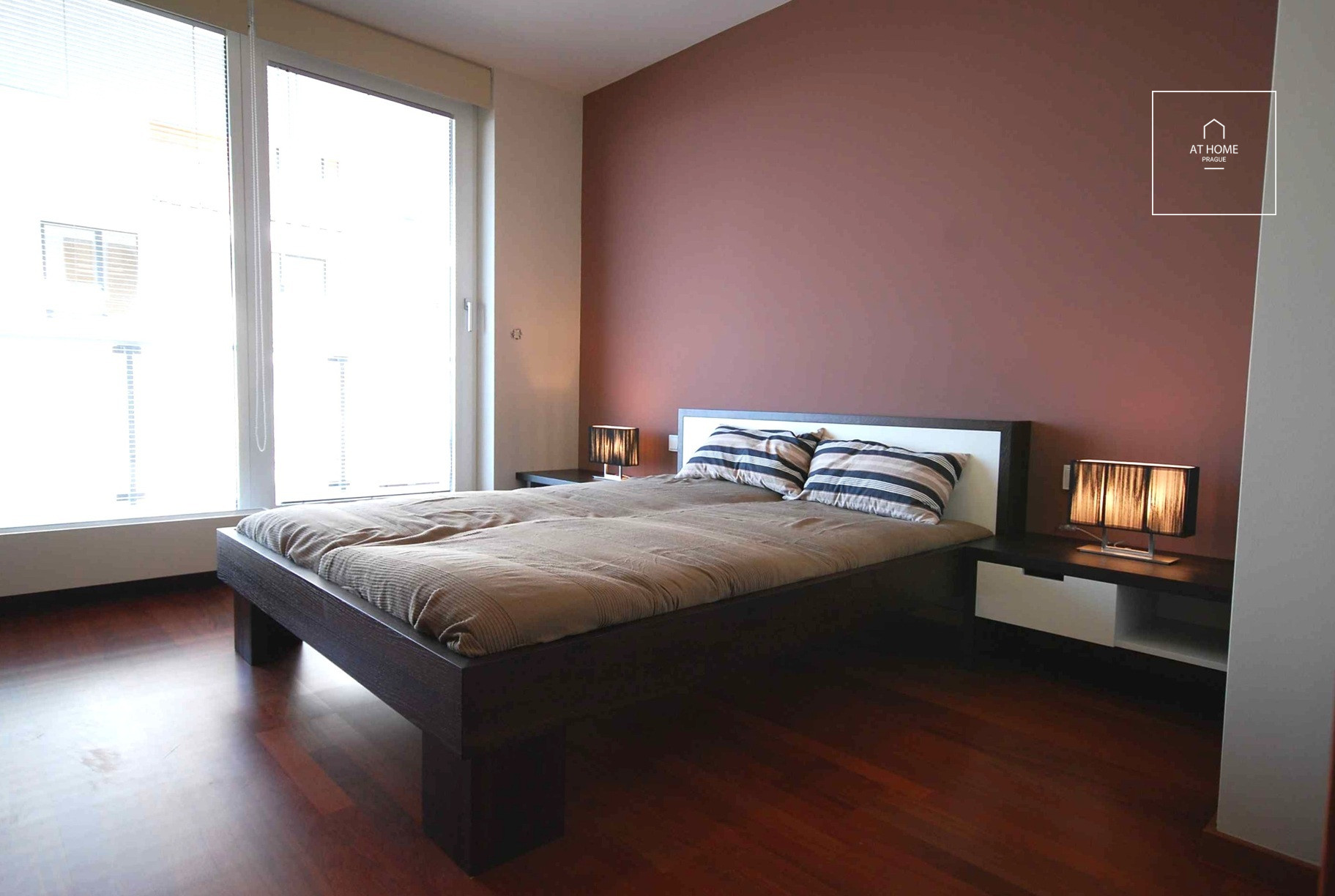 Fully furnished, luxury 3 bedroom apartment with 2 terraces, Rezidence Riegrovy Sady, Vinohrady