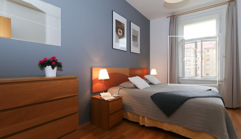 Plně zařízený apartman 3+kk , Sázavská, Vinohrady