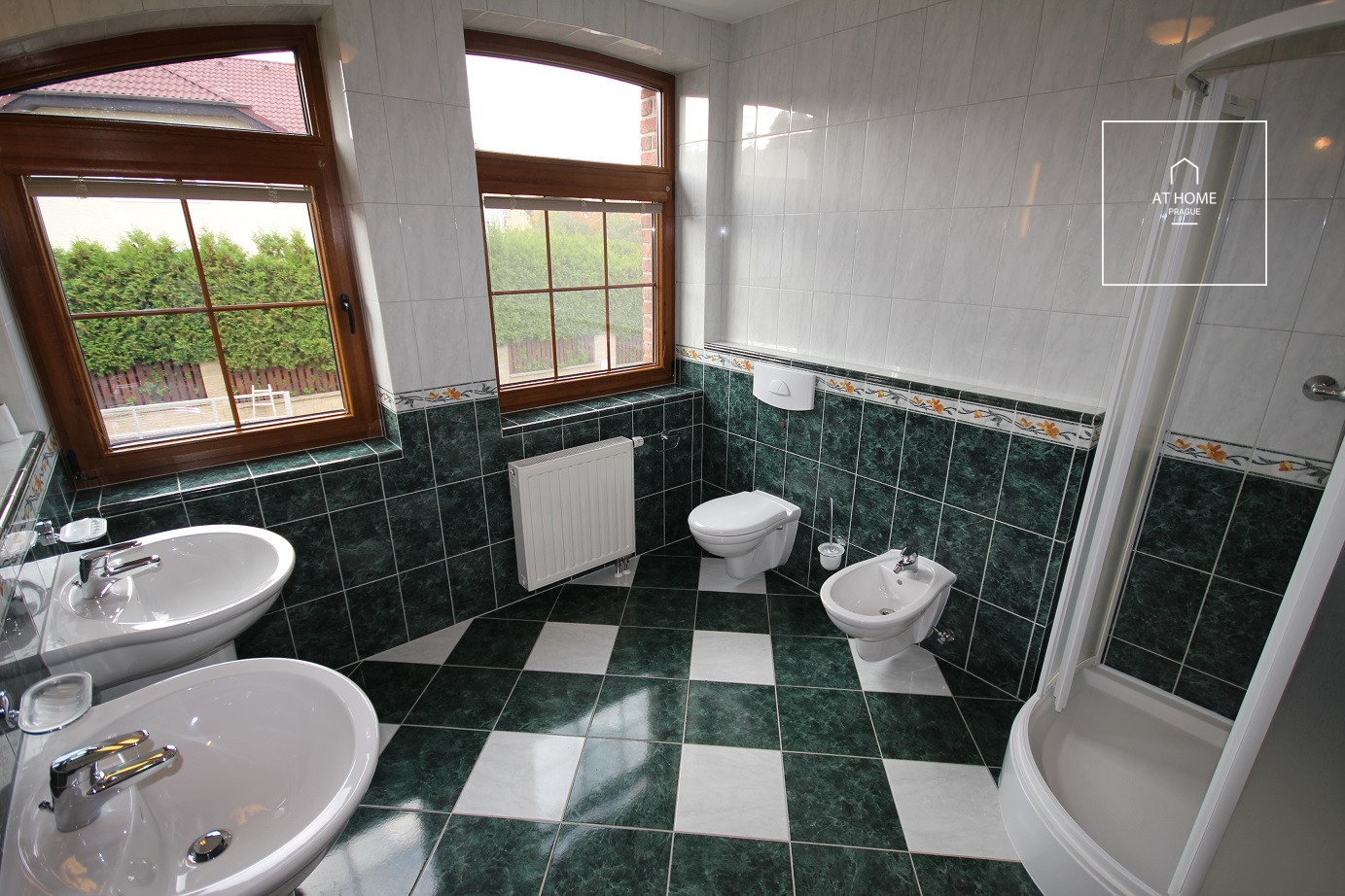 Unfurnished spacious family house in Nebušice