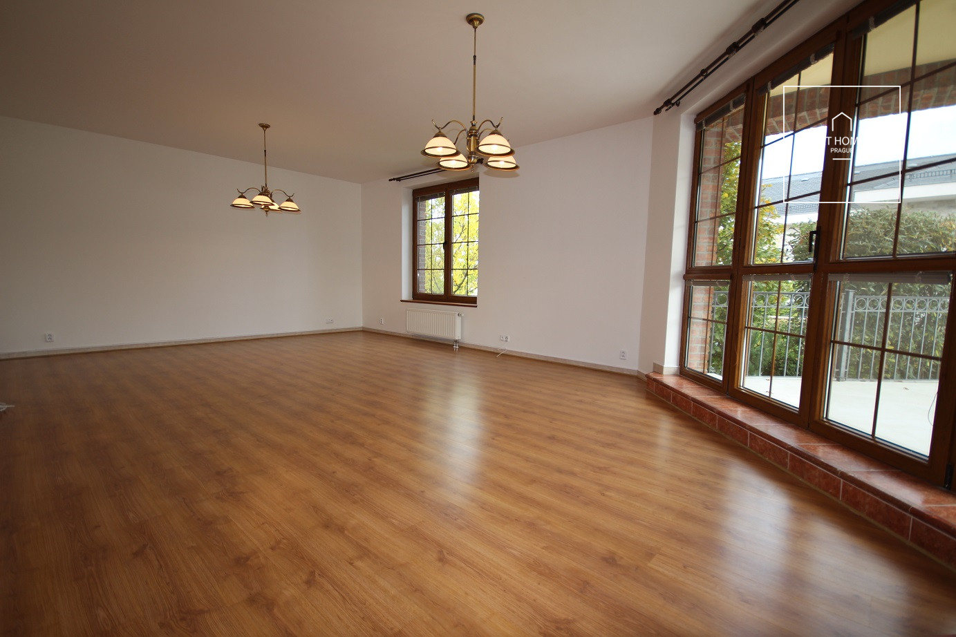 Unfurnished spacious family house in Nebušice