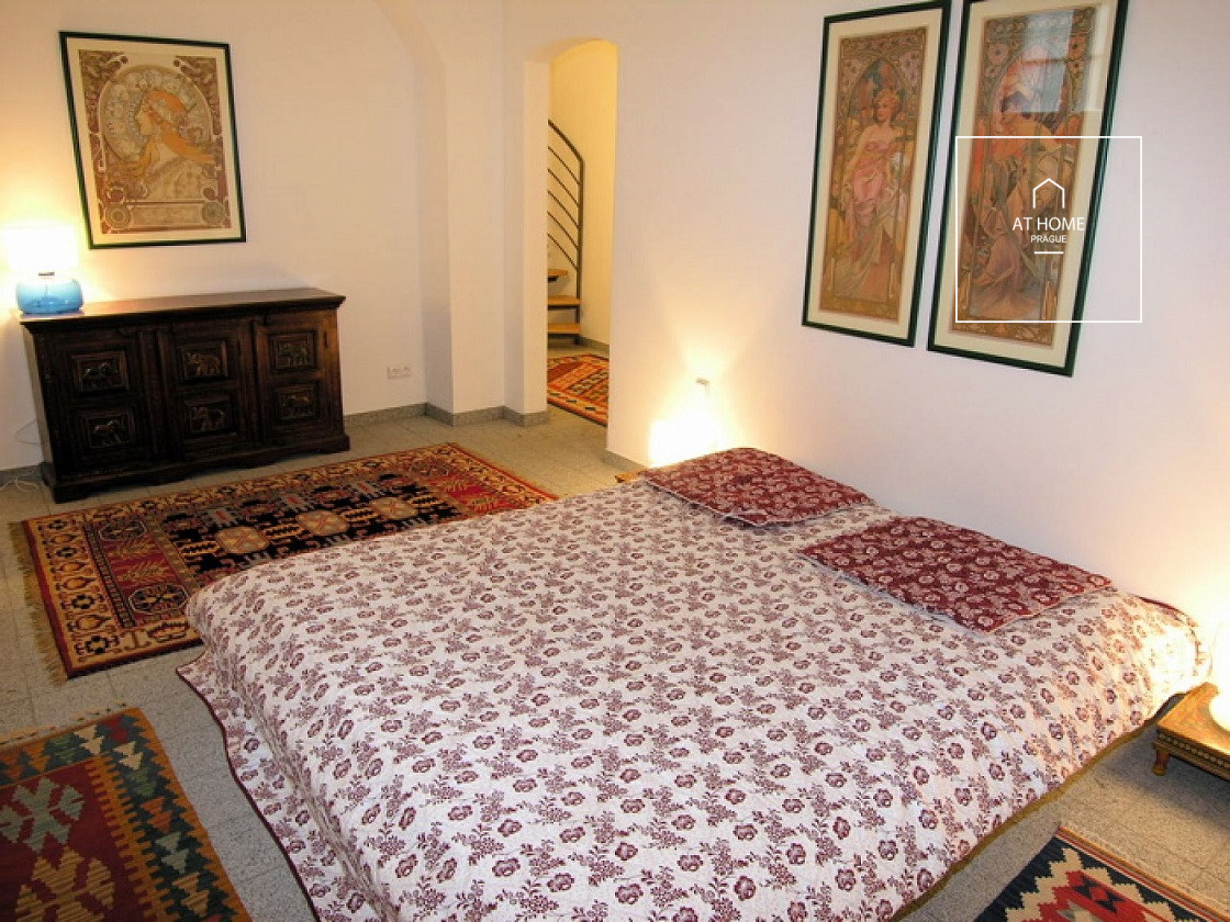 Vlašská, Malá Strana