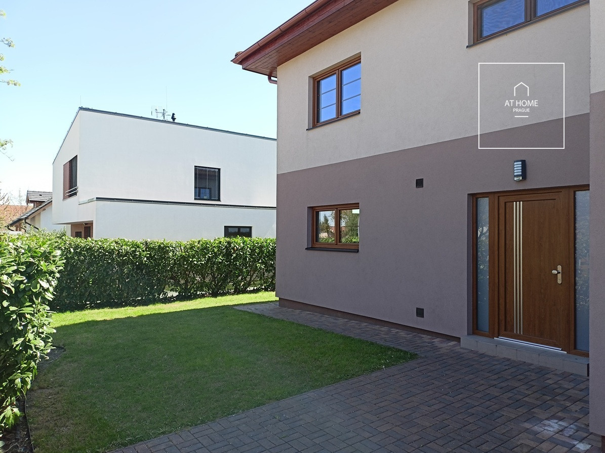 Detached house, Rabochova, Horoměřice