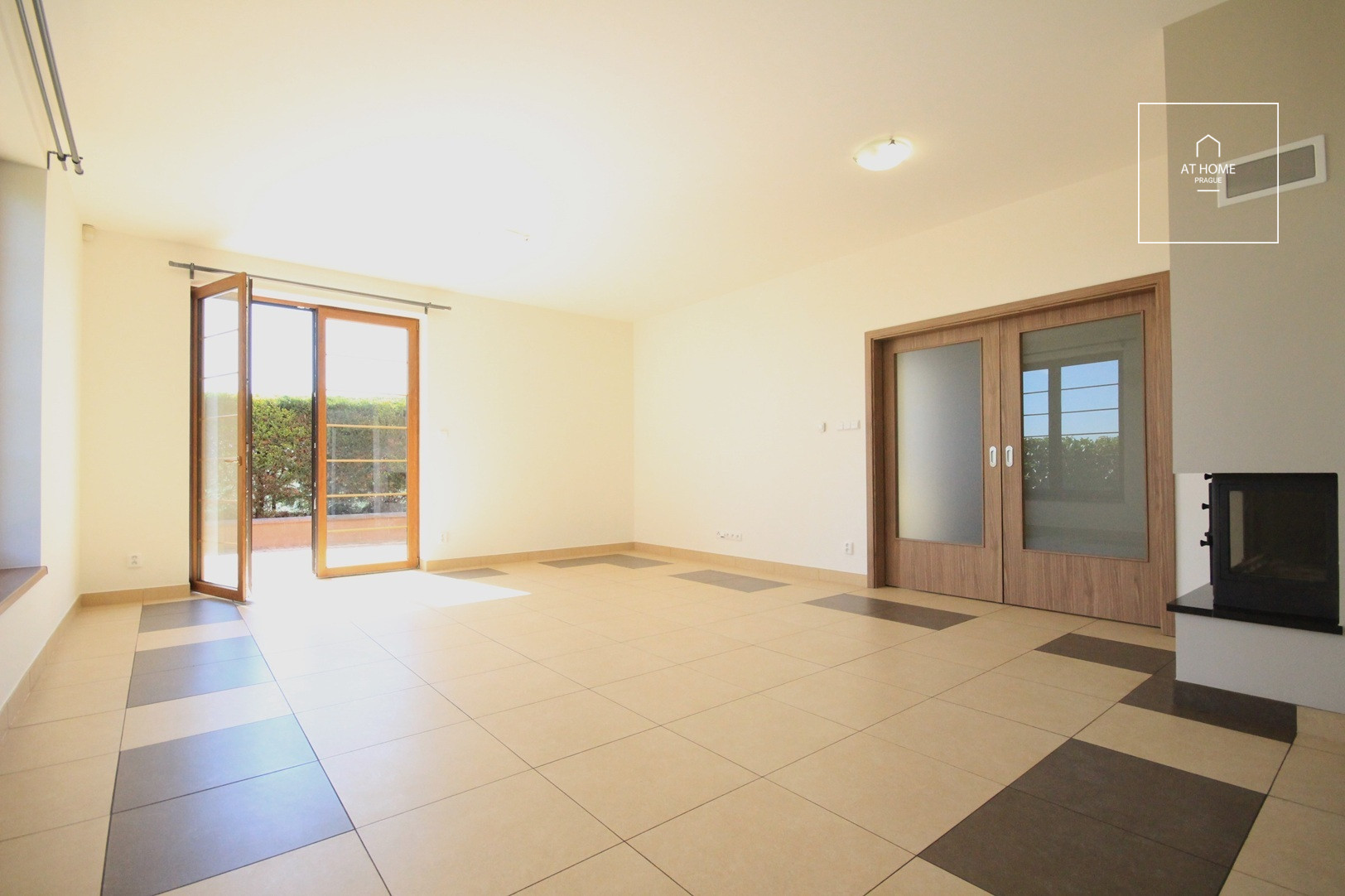RD, Rabochova, Horoměřice