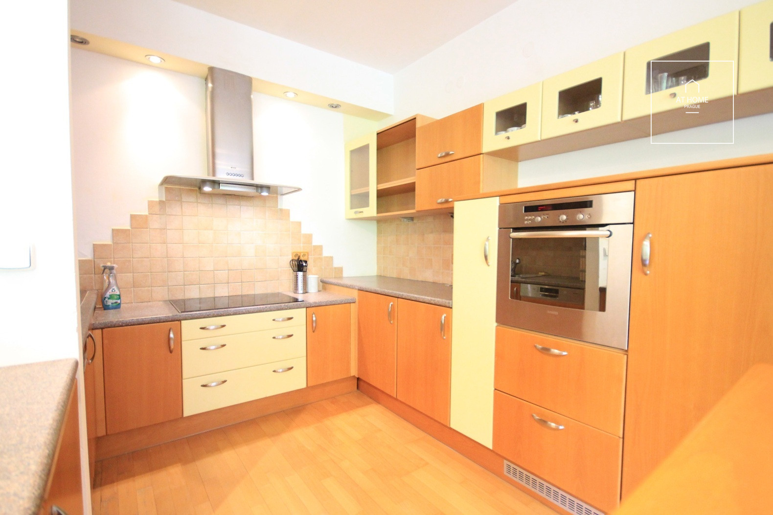 Fully furnished 2 bedroom apartment, 2x balcony, Předvoje, Petřiny