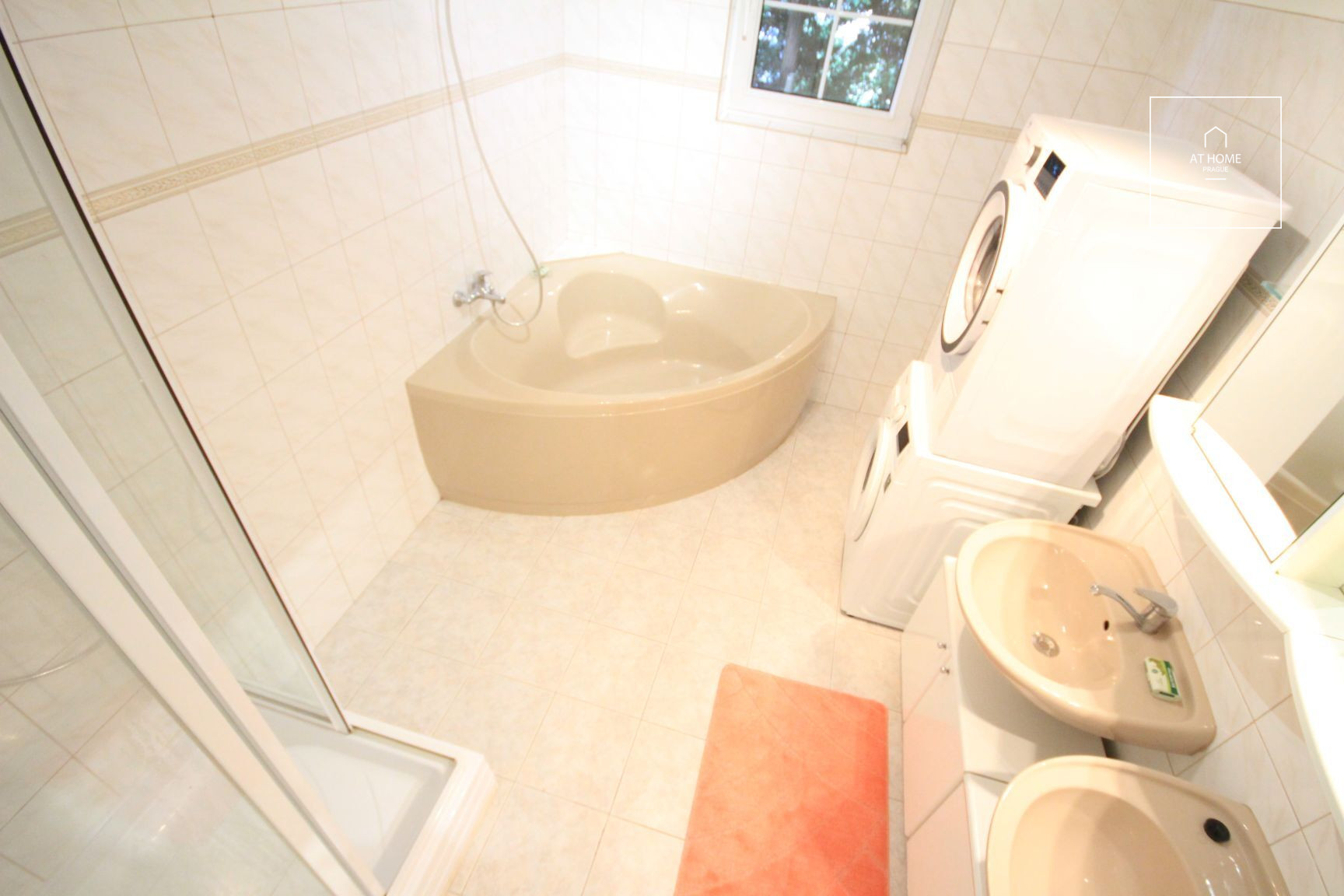 Nice family house for rent, Nebušice
