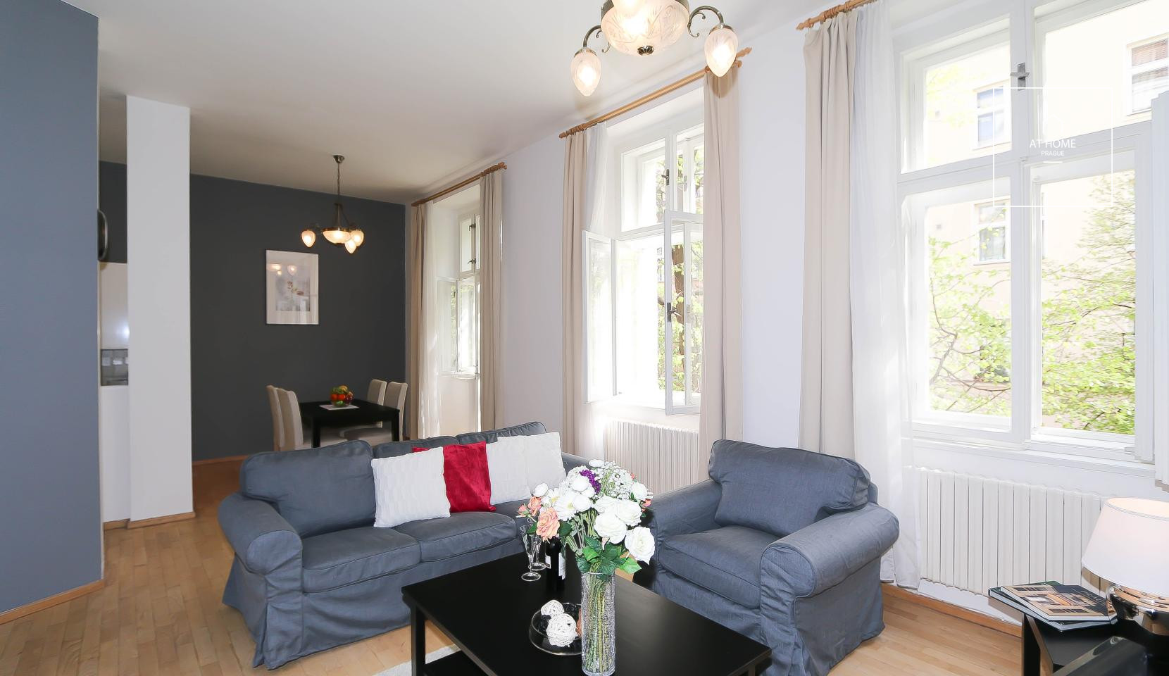 Plně zařízený byt 3+kk/balkon, Belgická, Vinohrady