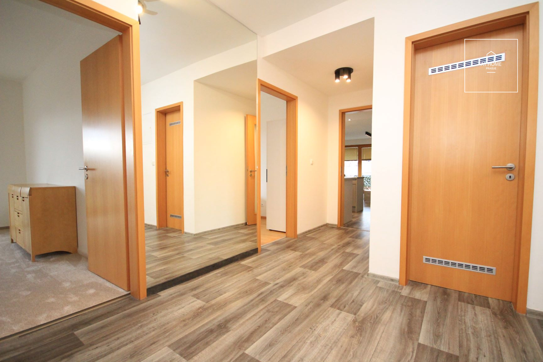 Fully furnished 2 bedroom apartment, Naardenská, Liboc