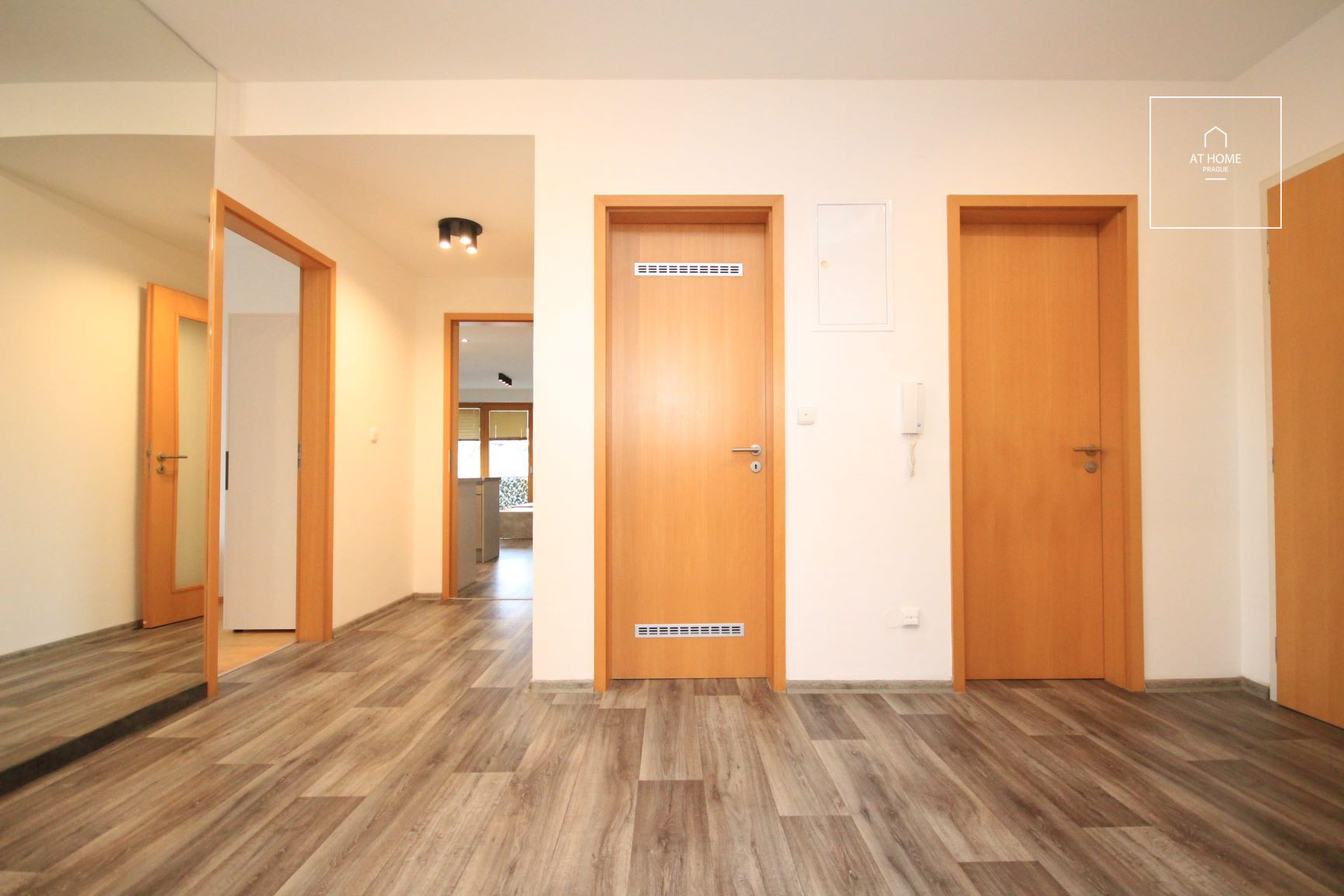 Fully furnished 2 bedroom apartment, Naardenská, Liboc