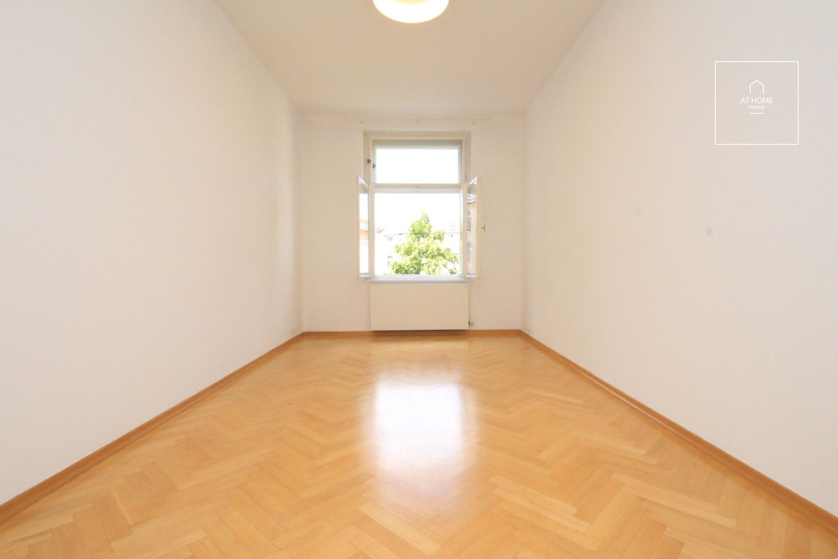 Na Švihance, Vinohrady, 3-bedroom apartment