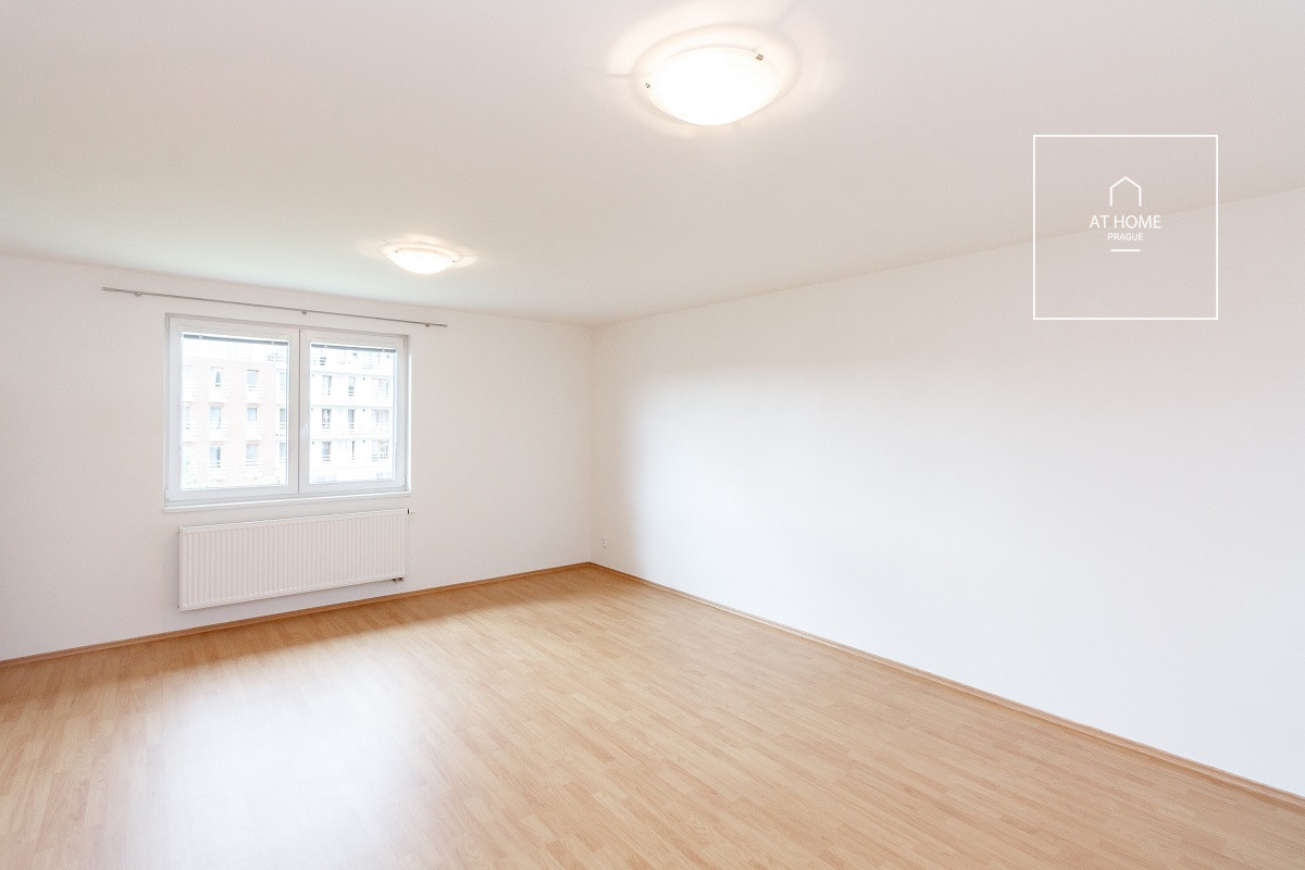 Brand new family house with garden in Průhonice