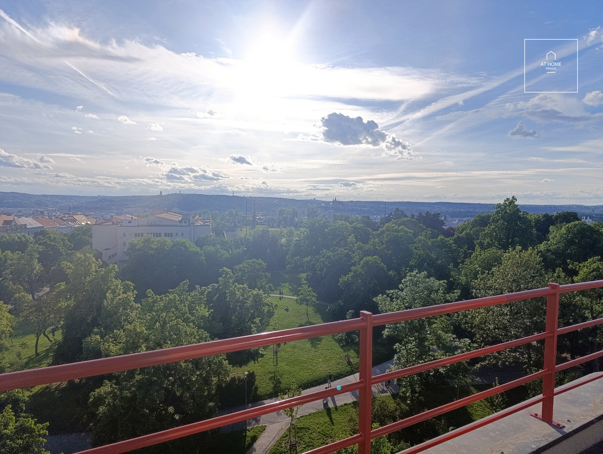 Fully furnished studio with terrace, Chopinova, Vinohrady