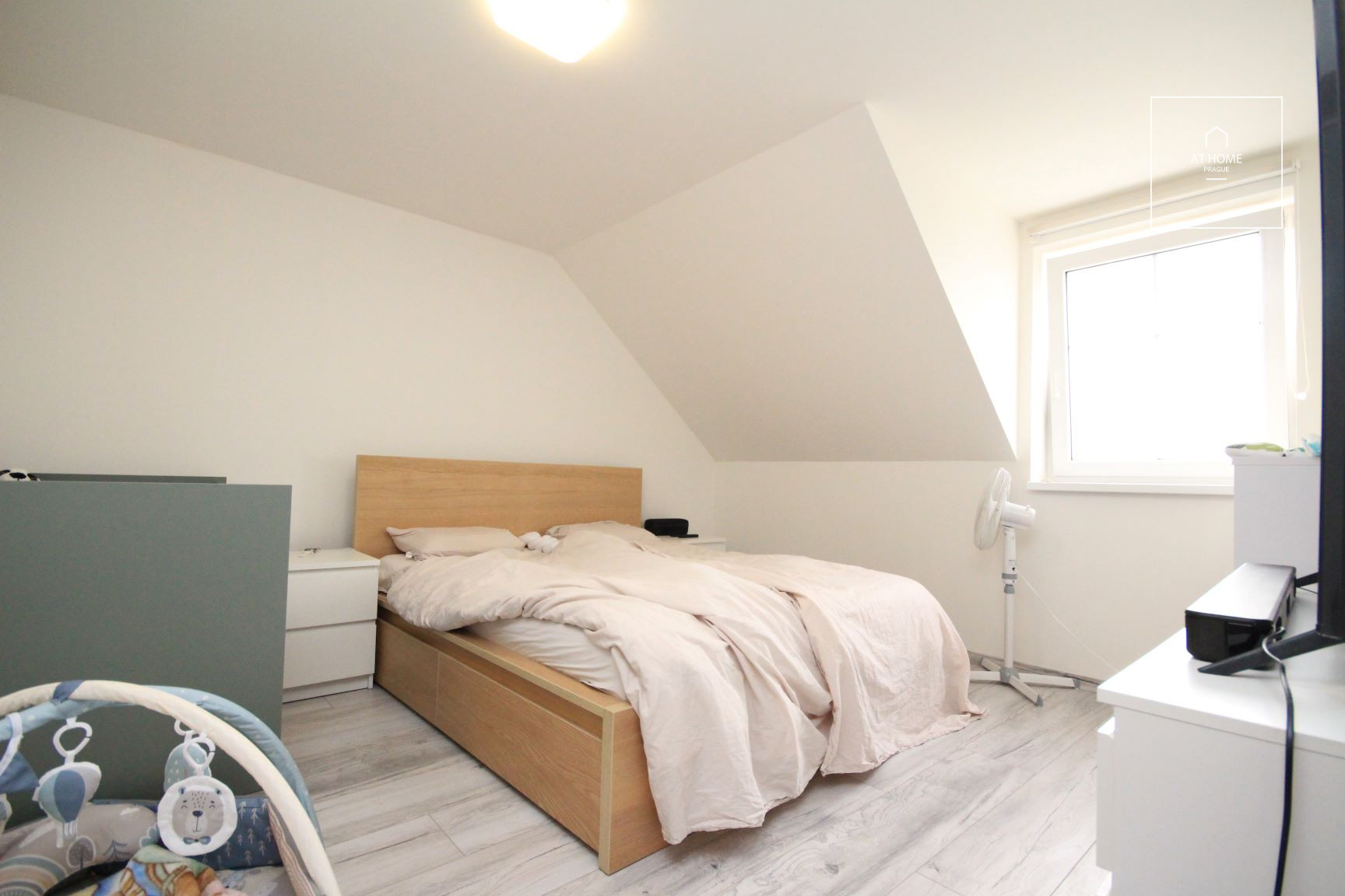 Brand new family house, 103 m², property 372 m² Kozomínská, Postřižín
