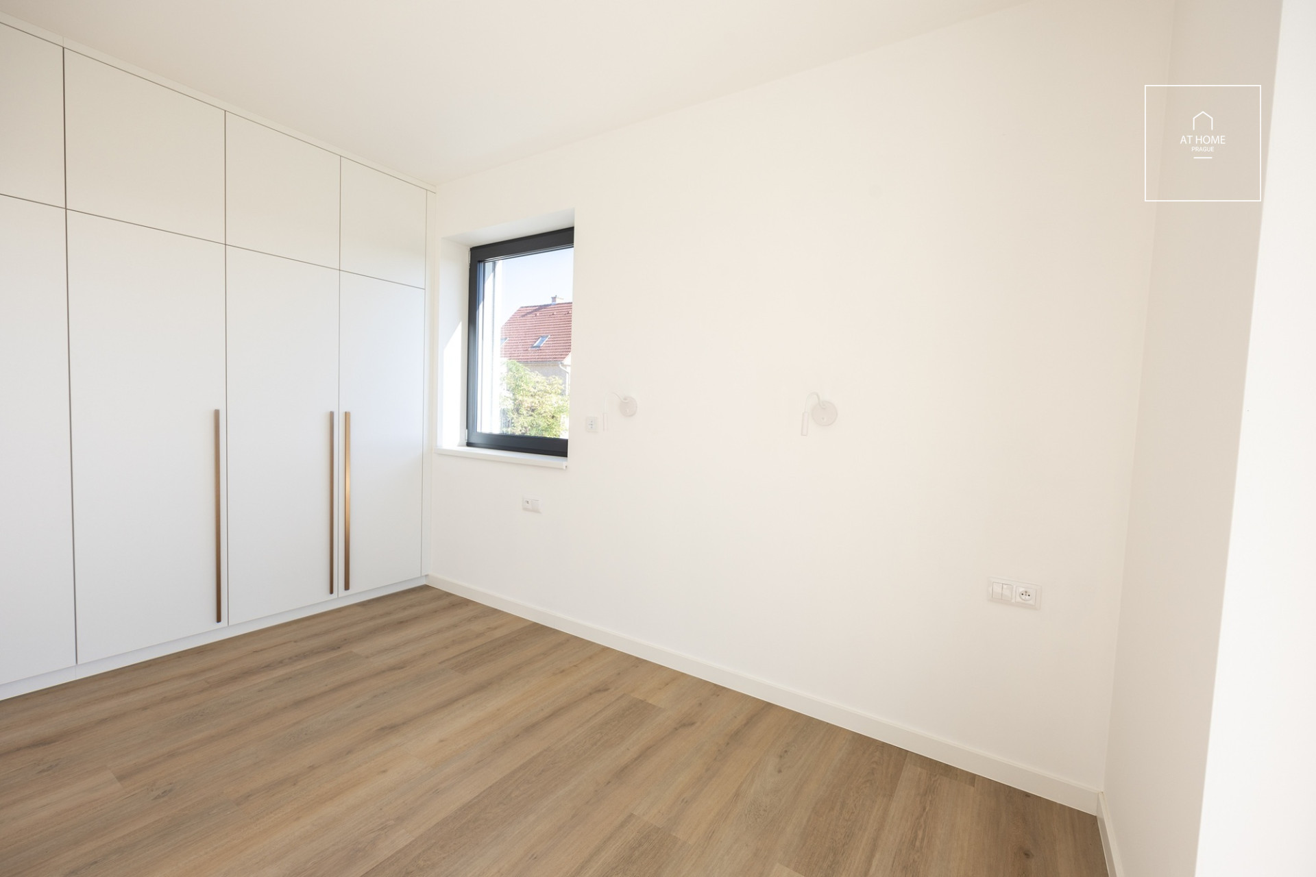 2-bedroom apartment with terrace, Na Vrchu, Řeporyje
