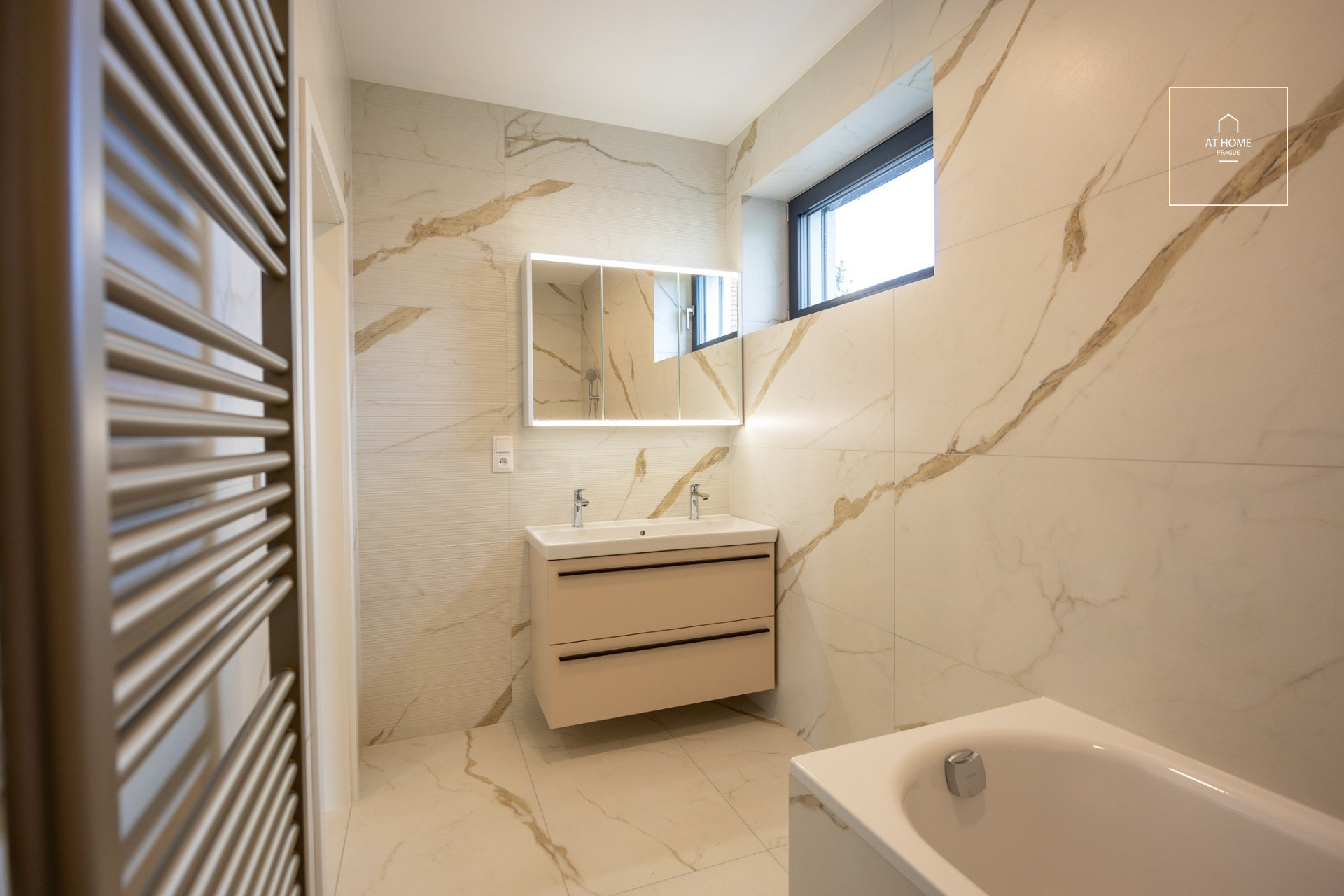 2-bedroom apartment with terrace, Na Vrchu, Řeporyje