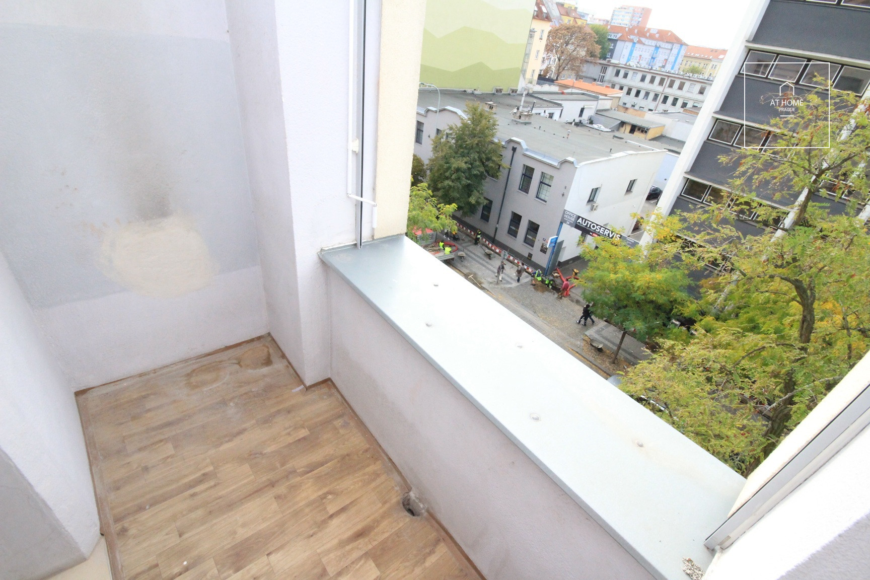 Unfurnished 1-bedroom apartment, Praha 7 - Holešovice