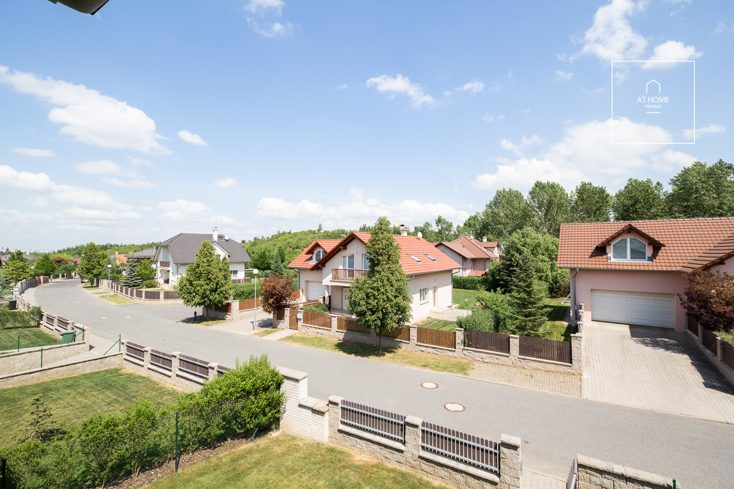 Detached house with large garden, Pod Valem II., Průhonice