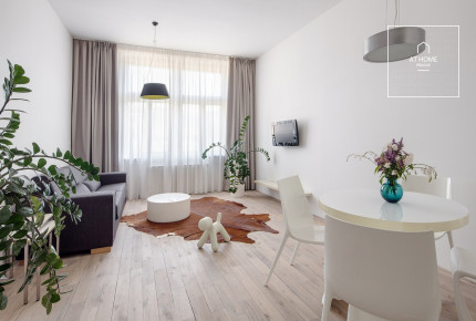 Nový, plně zařízený dvoupokojový apartmán na Praze 5, Holečkova, Košíře