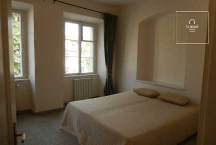 Fully furnished apartment, historical building, Hroznová